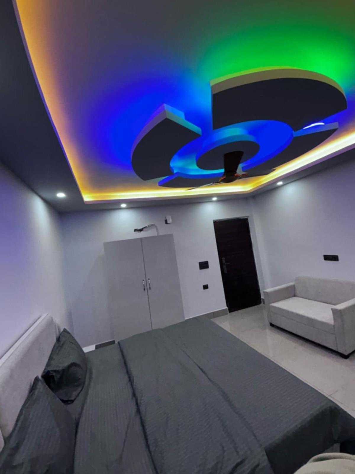Hotel Paradise Palm Rishikesh Exterior photo