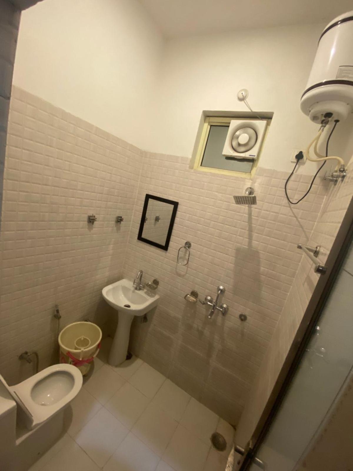 Hotel Paradise Palm Rishikesh Exterior photo